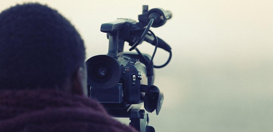 Podcasts y vídeos para que te salga gratis aprender idiomas.