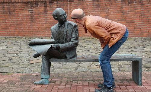 Practica y conversa en italiano.