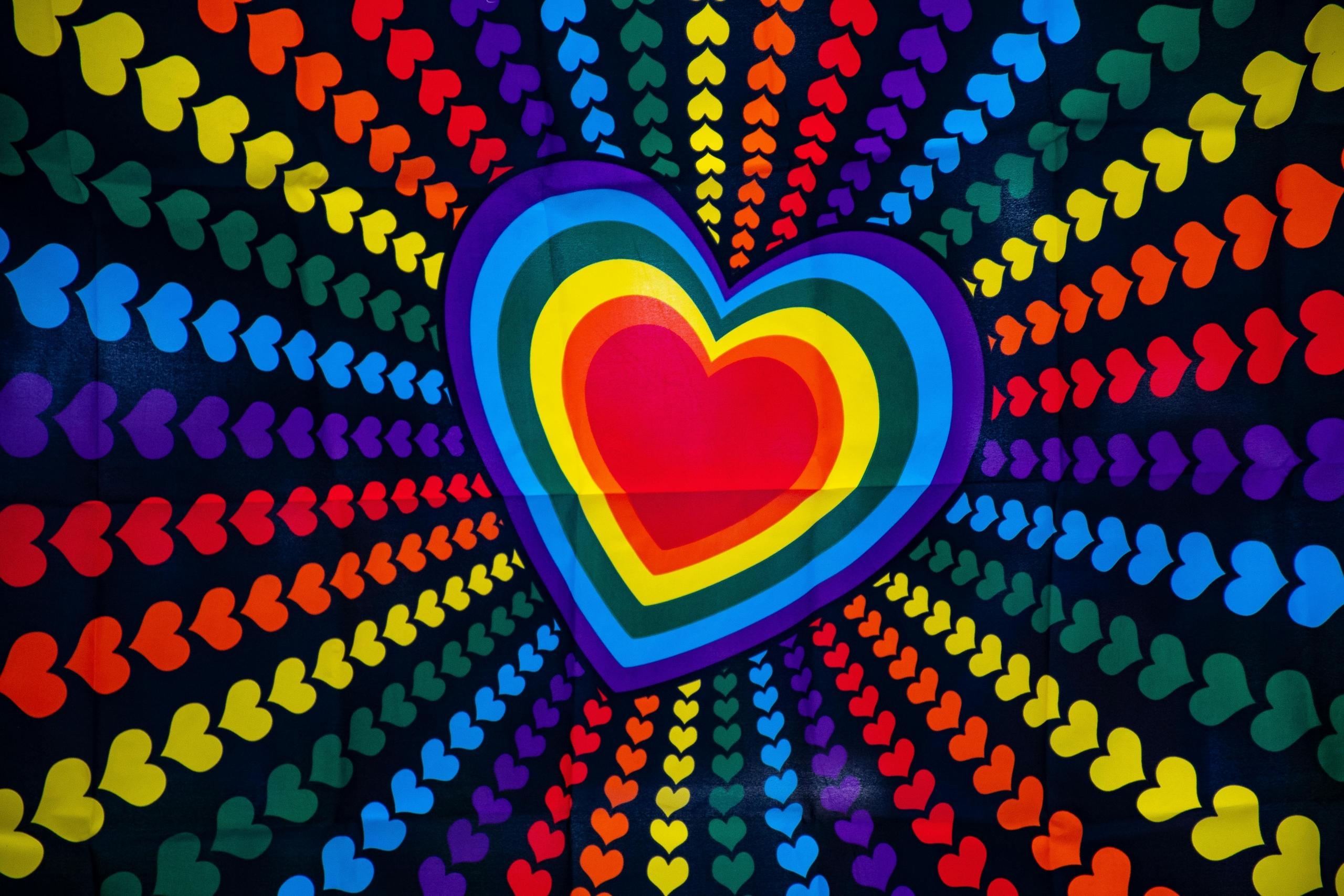 corazón de colores