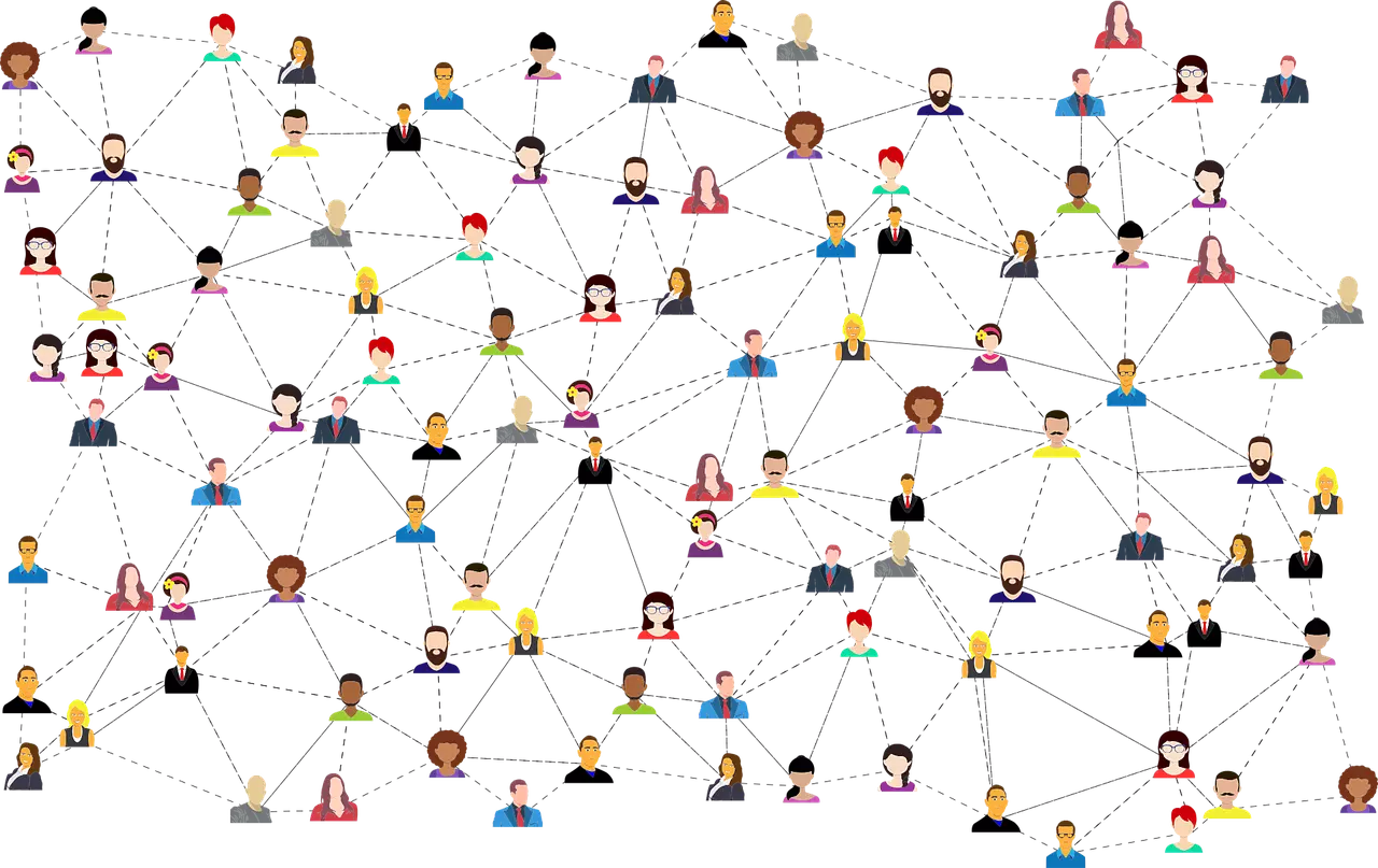 una buena manera de socializar con otras personas es hablar inglés. 