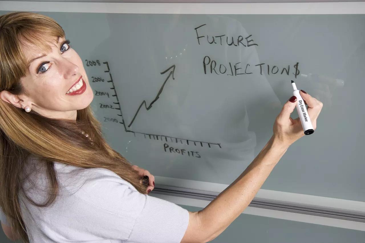 Ser profesor funcionario y docente particular es posible. 