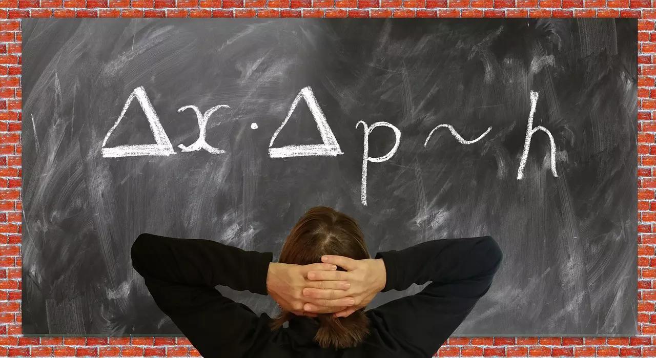 El estrés y la incertidumbre de la universidad se puede neutralizar con el apoyo escolar.