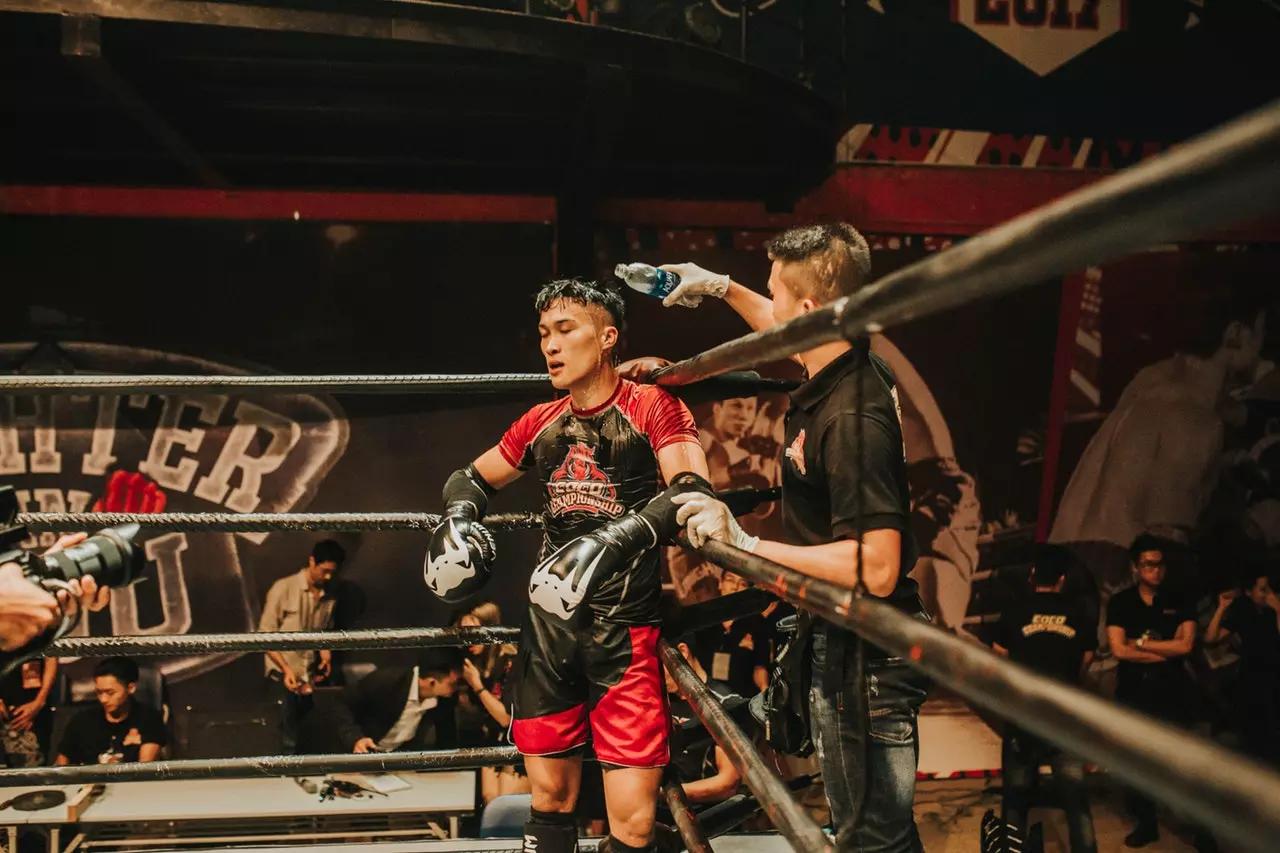 Practicar boxeo