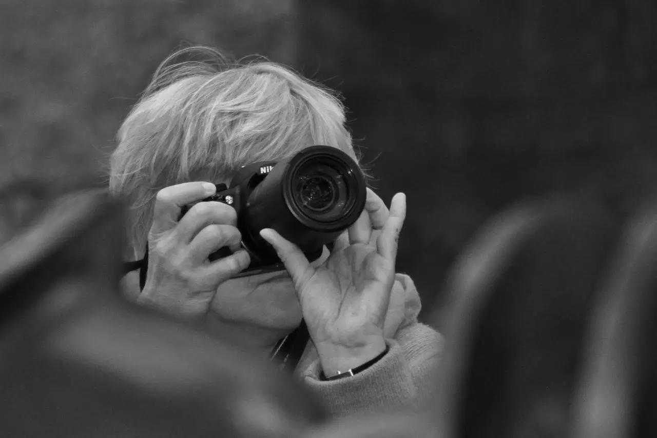Los posibles alumnos se fijarán en tu experiencia como docente y fotógrafo a la hora de contratar tus servicios. 