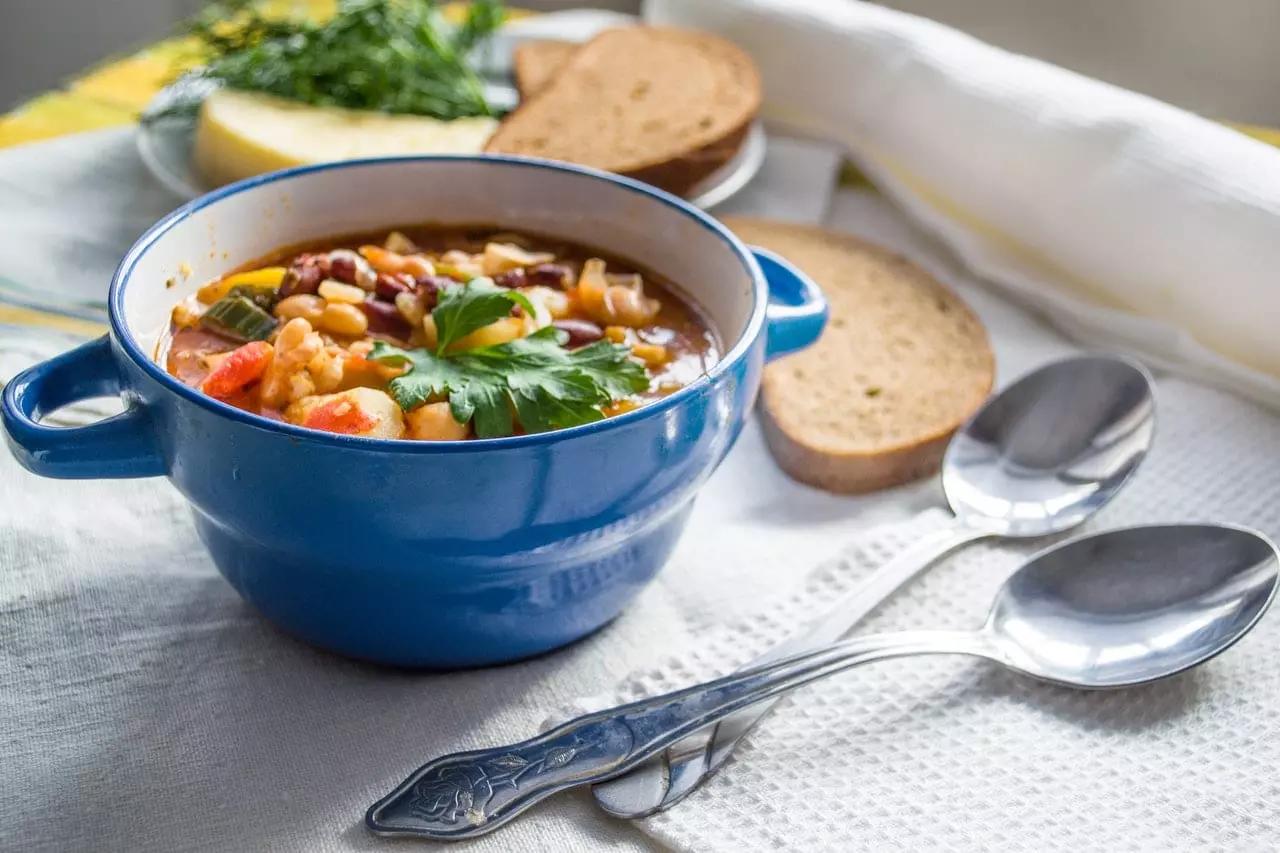 Cazuela de locro criollo