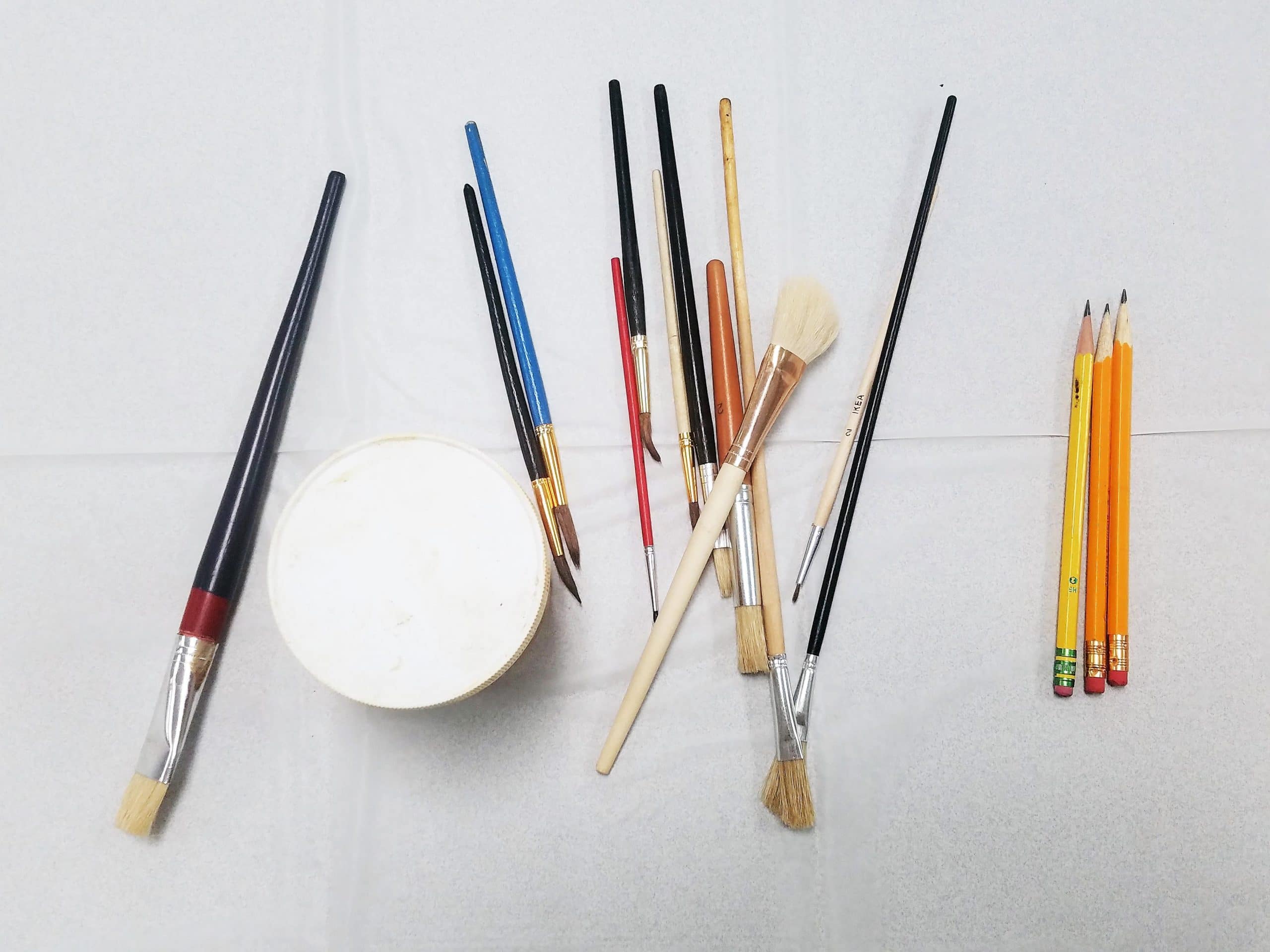 Tomá tus pinceles, acuarelas y óleos y elegí la universidad para comenzar tus estudios superiores en artes plásticas.