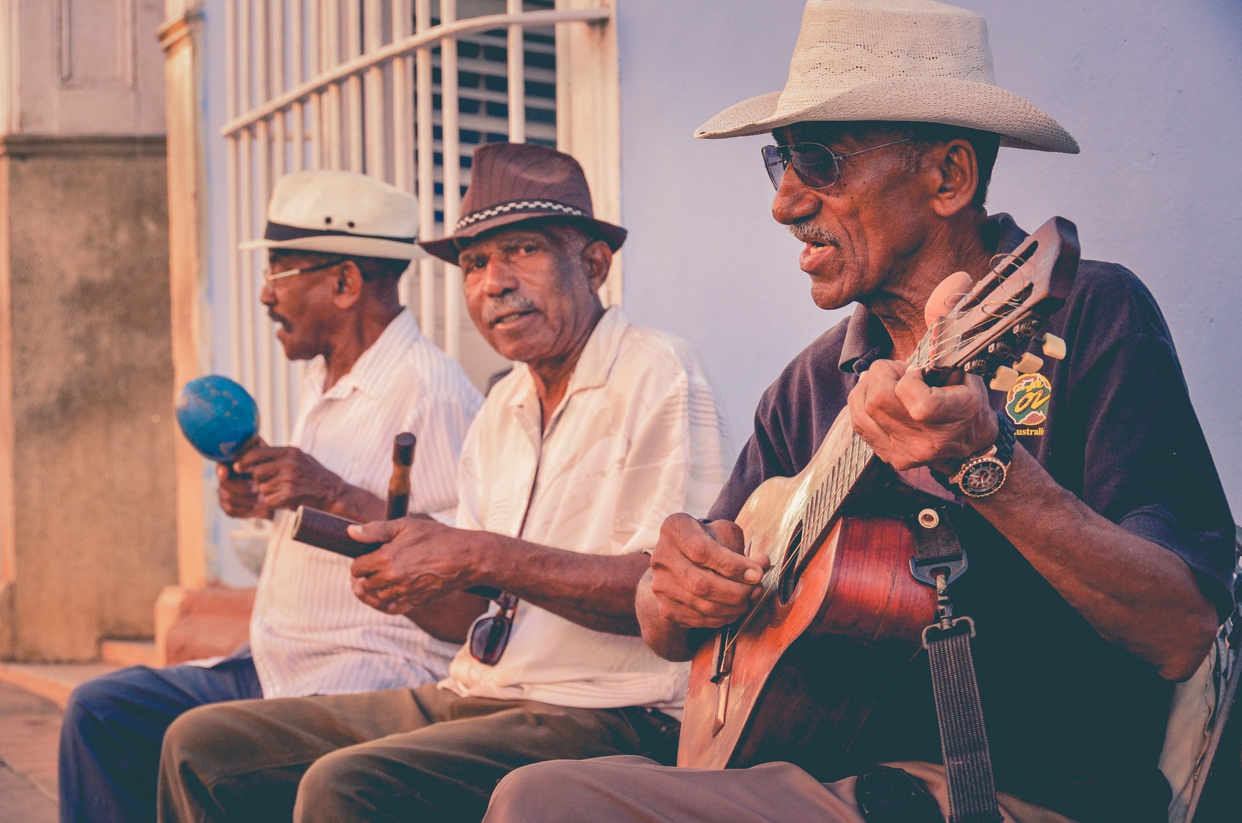 Músicos al compás de la Bachata