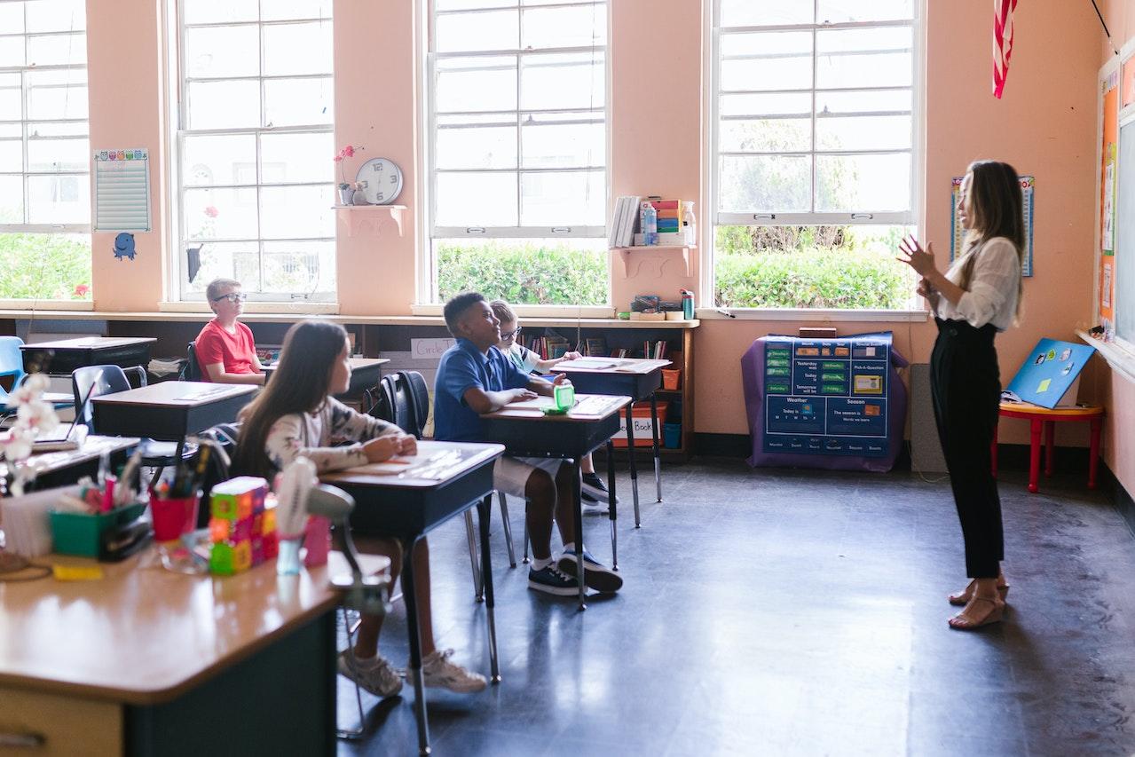 Alumnos en el aula.