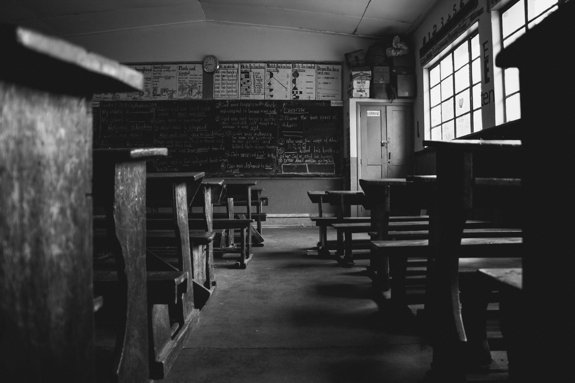 Aula vacía.