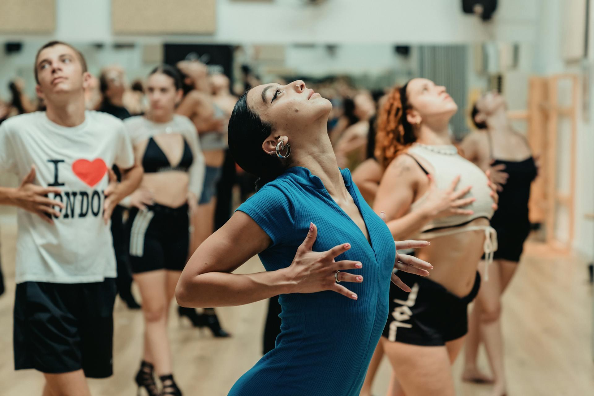 Las clases de danza pueden ser un buen espacio para aprender a bailar bachata.