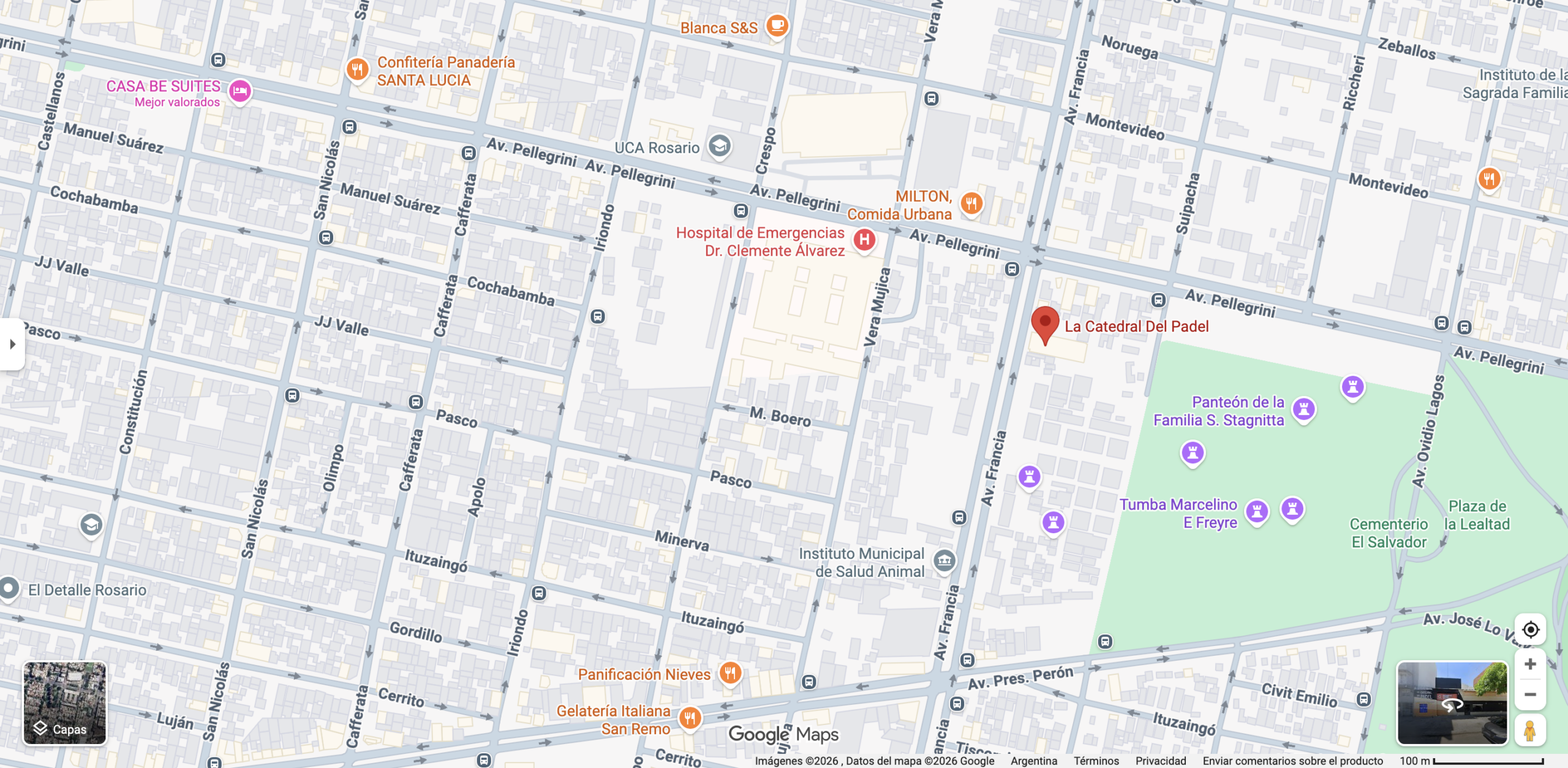 Vista de mapa de Google Maps con la señalización de La Catedral del Padel cerca de Av. Pellegrini, Rosario. Fuente: Google Maps.
