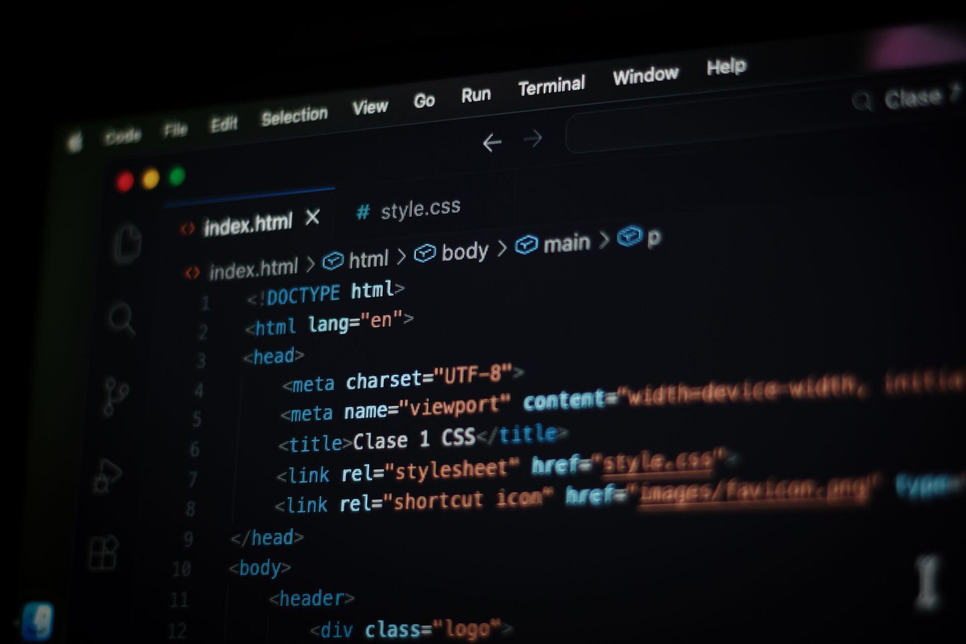 Representa el aprendizaje de programación y herramientas como HTML y CSS. Fotógrafo: César Gaviria.