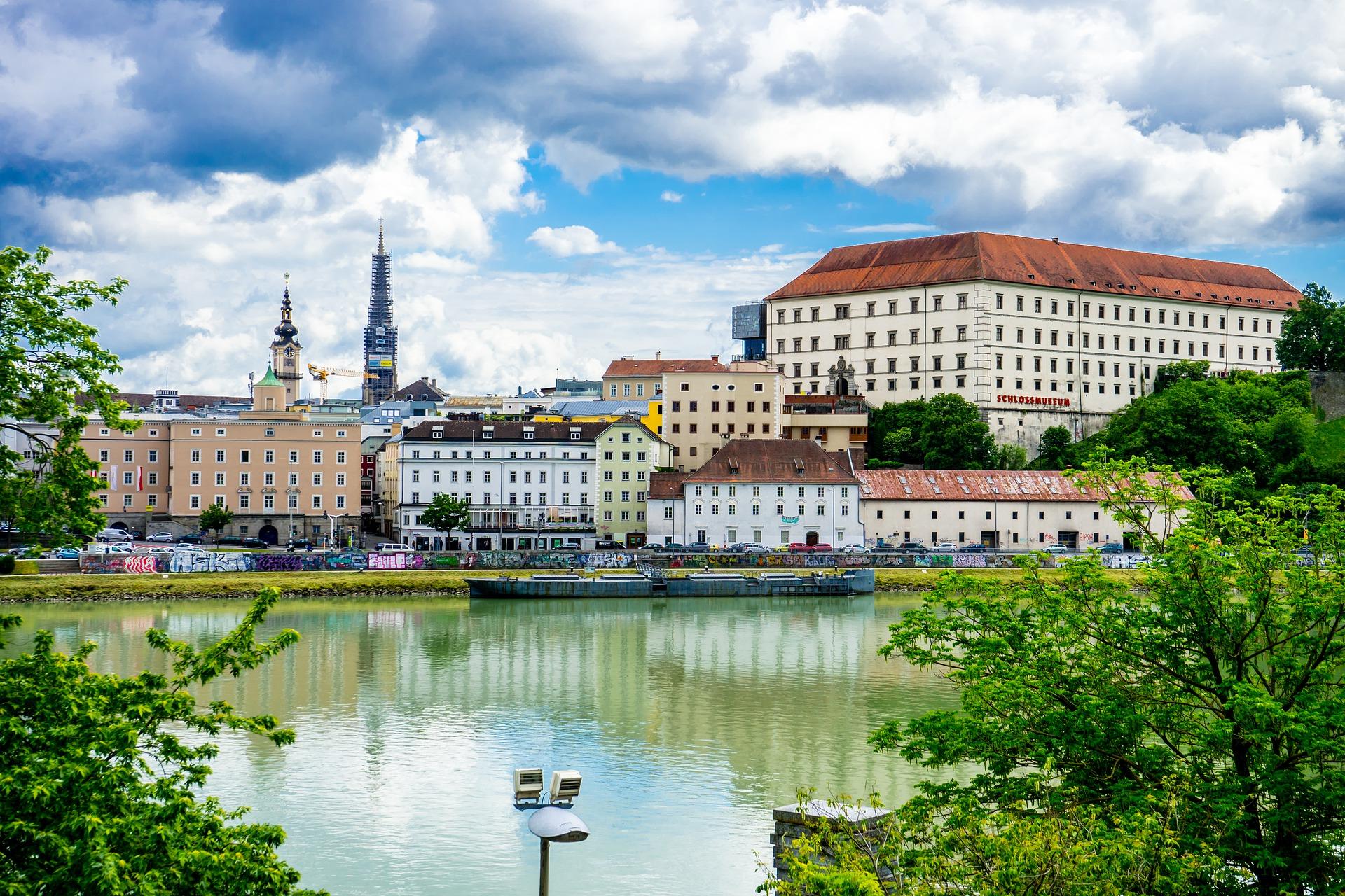 Wie finde ich Französisch Kurse in Linz?
