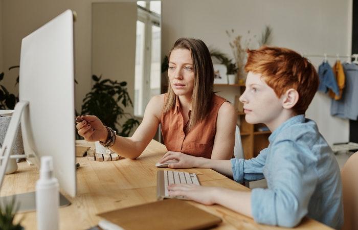 Wie viele stunden braucht man, um Mathematik zu lernen? Mit dem richtigen Nachhilfelehrer: weniger als Sie denken.