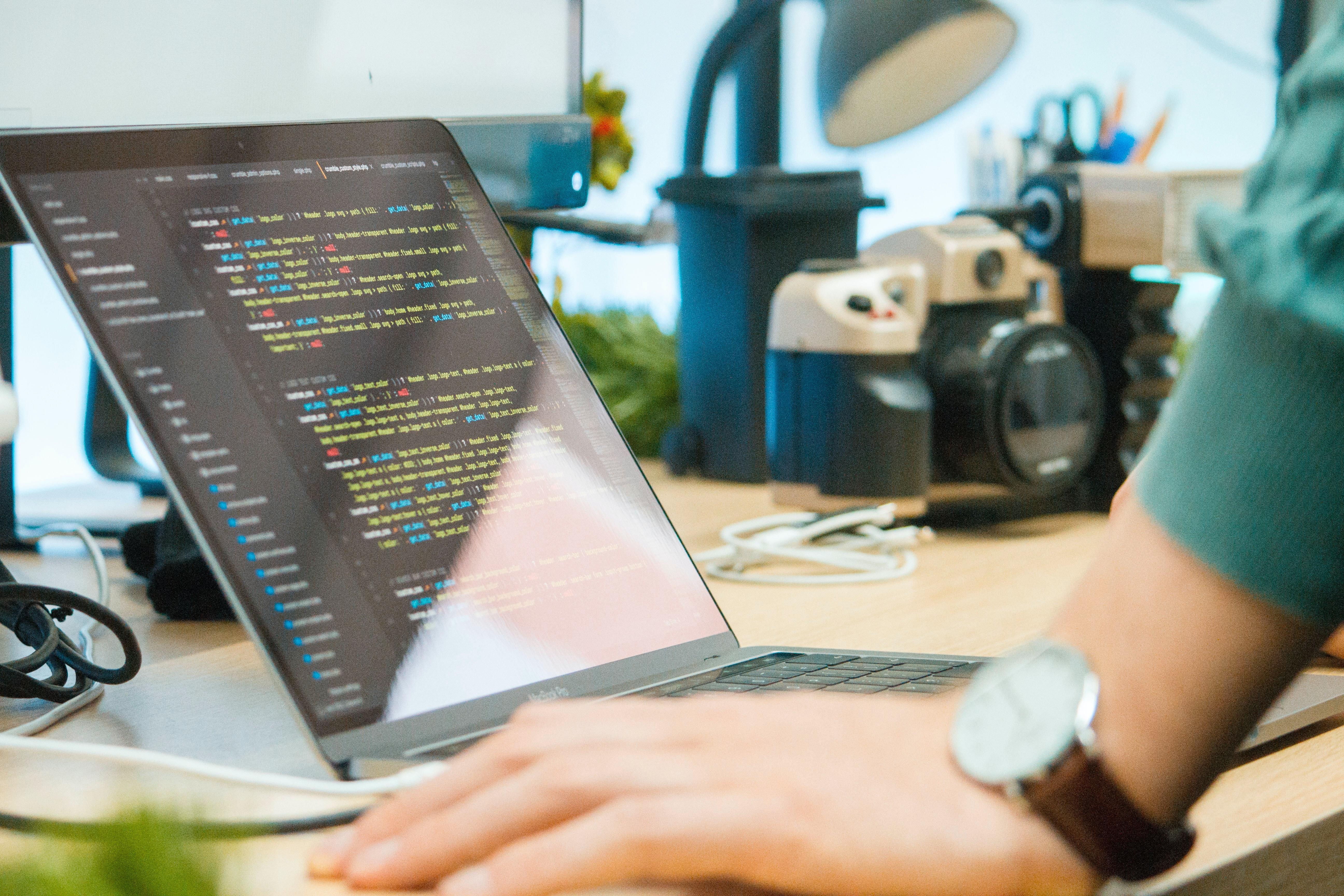 Du bist auf der Suche nach einem Programmierkurs in Linz? Wir haben das perfekte Angebot für dich entdeckt!