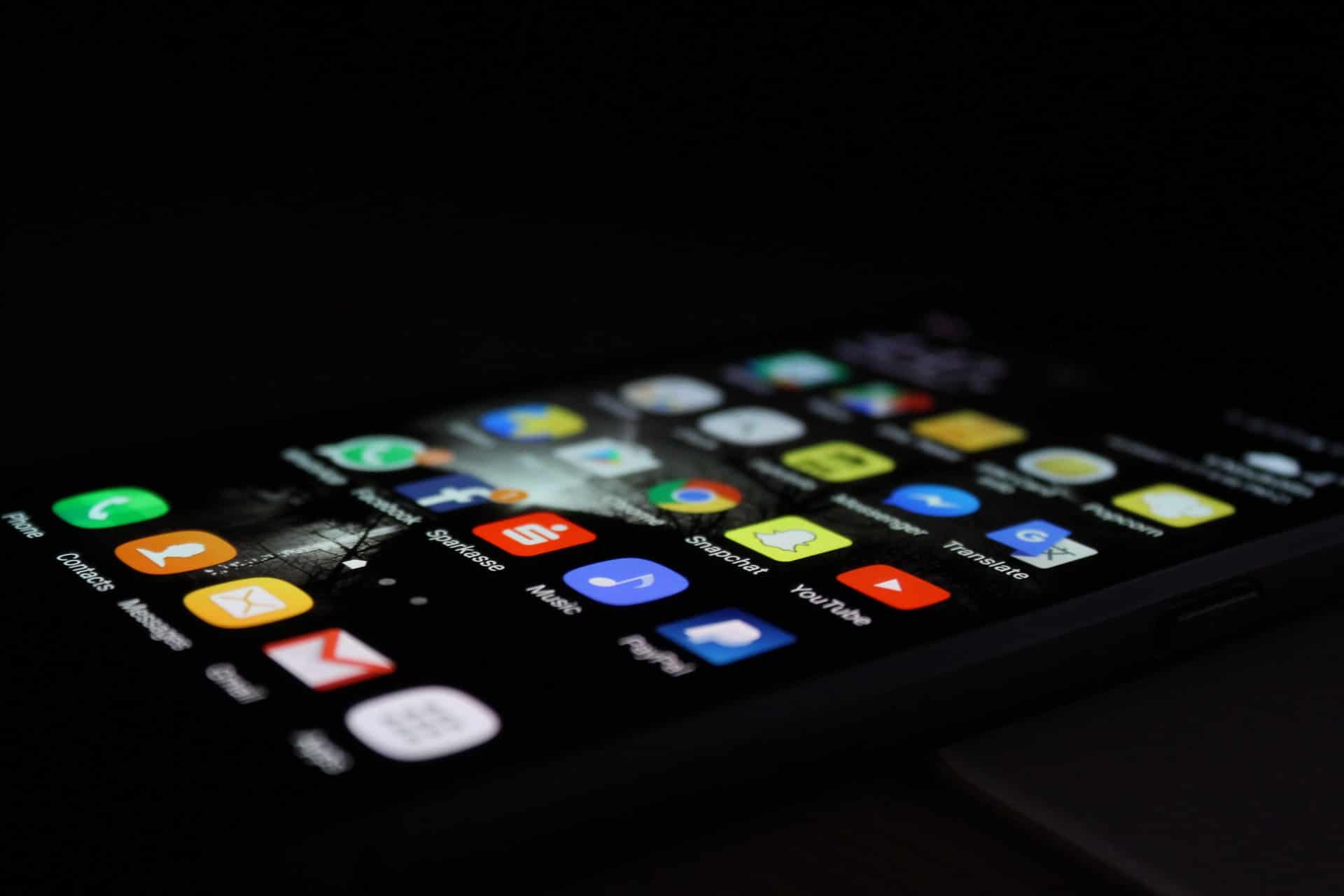 Handy mit Apps zum Physik lernen