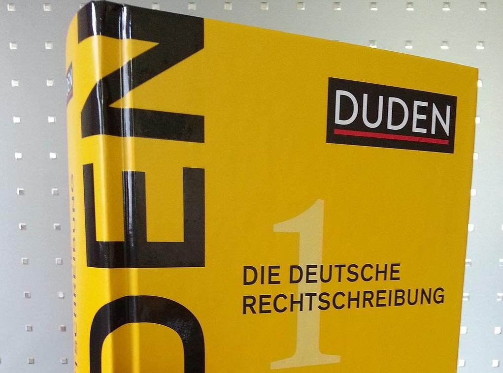 Der Duden wird alle drei bis fünf Jahre erneuert. Du kannst aus den neuen Wörtern viel über den Zeitgeist lernen.