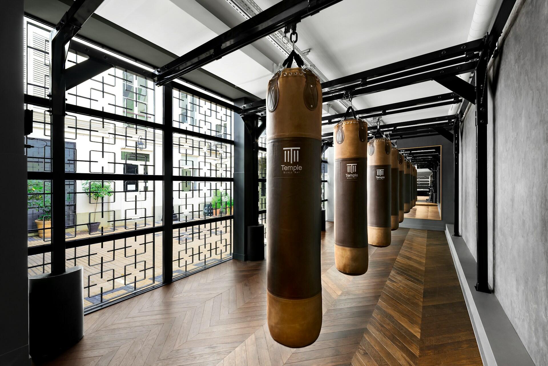Boxsäcke in einem Studio