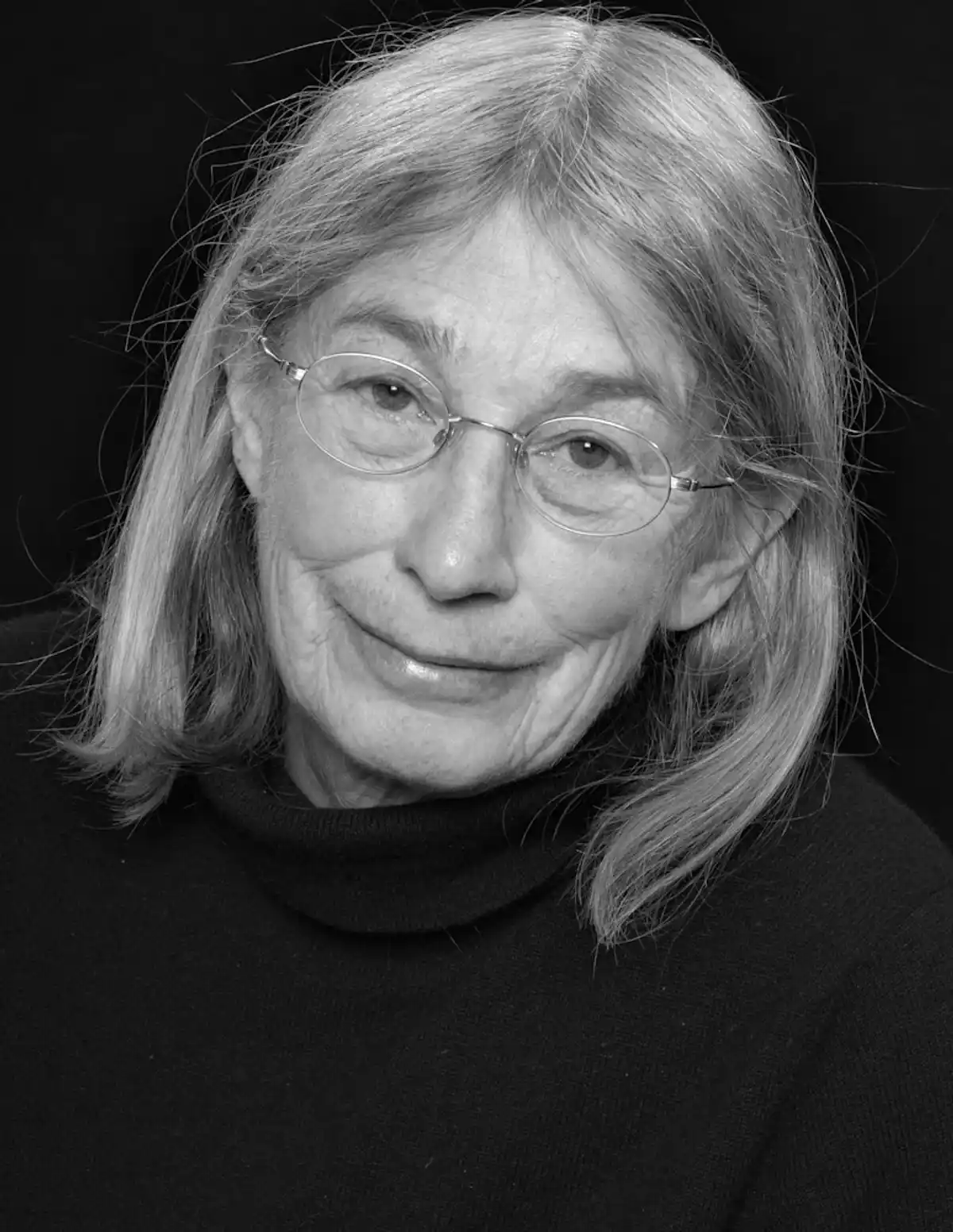 black and white photo of Mary Oliver
