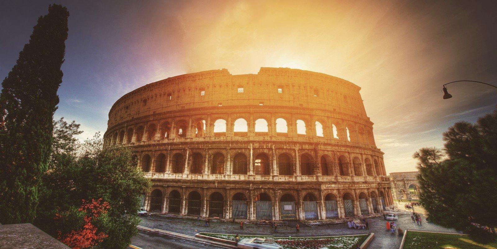 Colosseum dusk