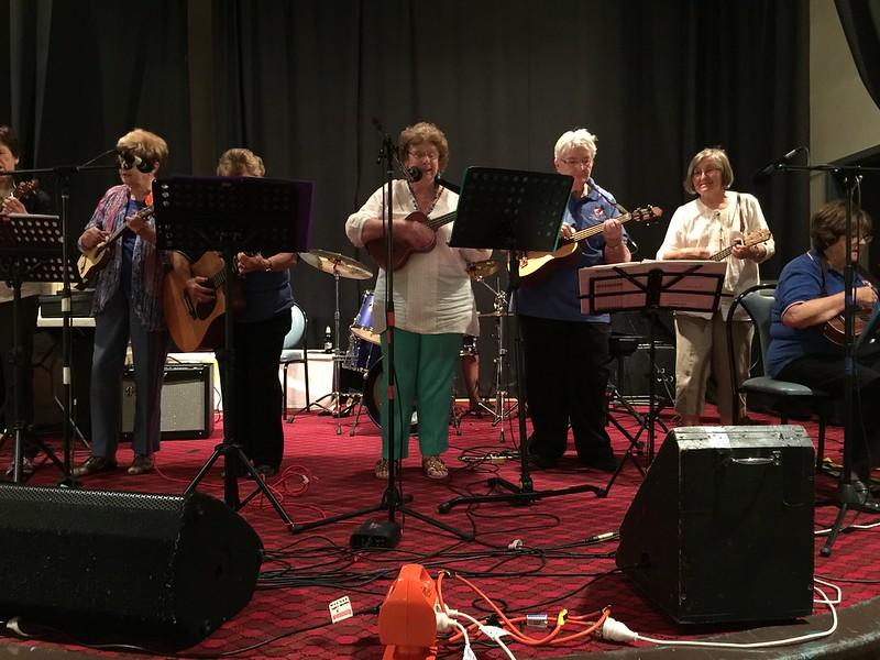 Where can you learn guitar in Canberra?