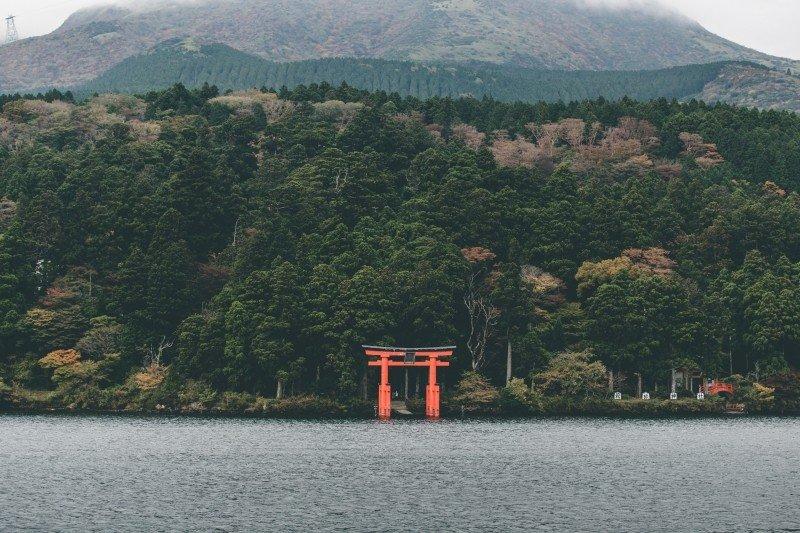 There are lots of natural and cultural wonders to see in Japan