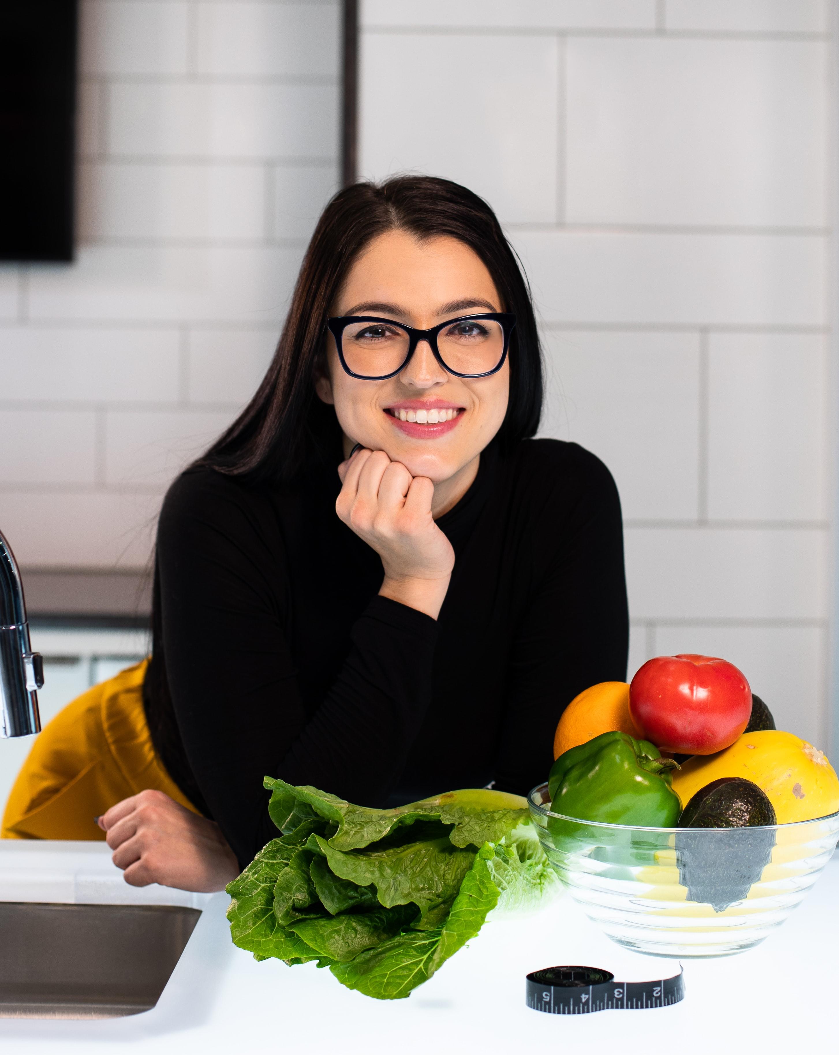 A nutritionist can have a range of roles