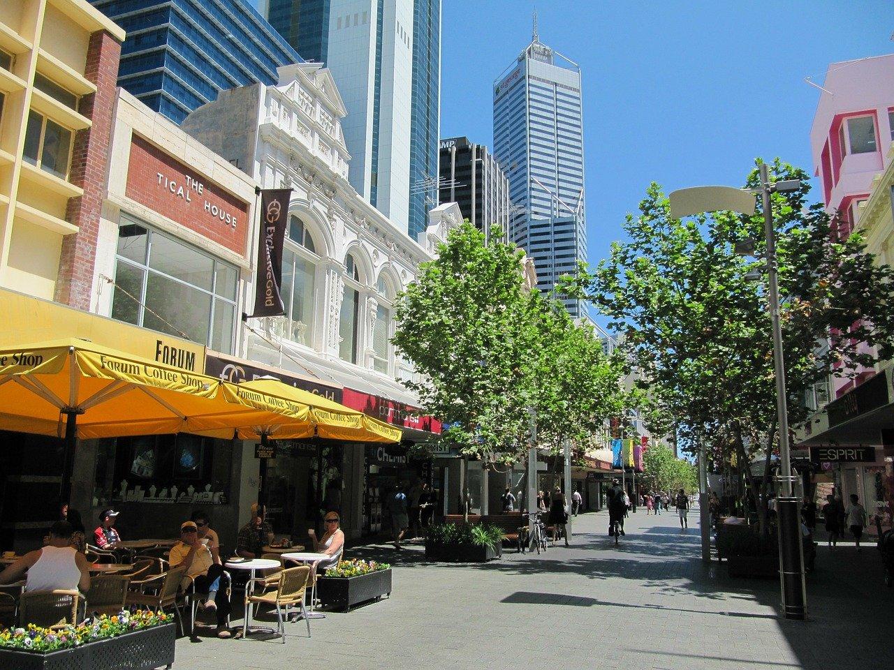 Can I study accounting in Perth?