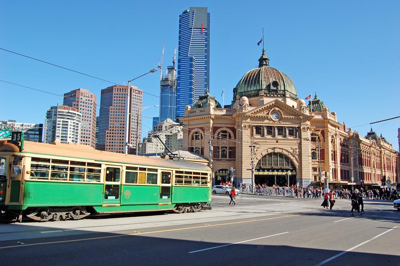 Where can I study biology in Melbourne?