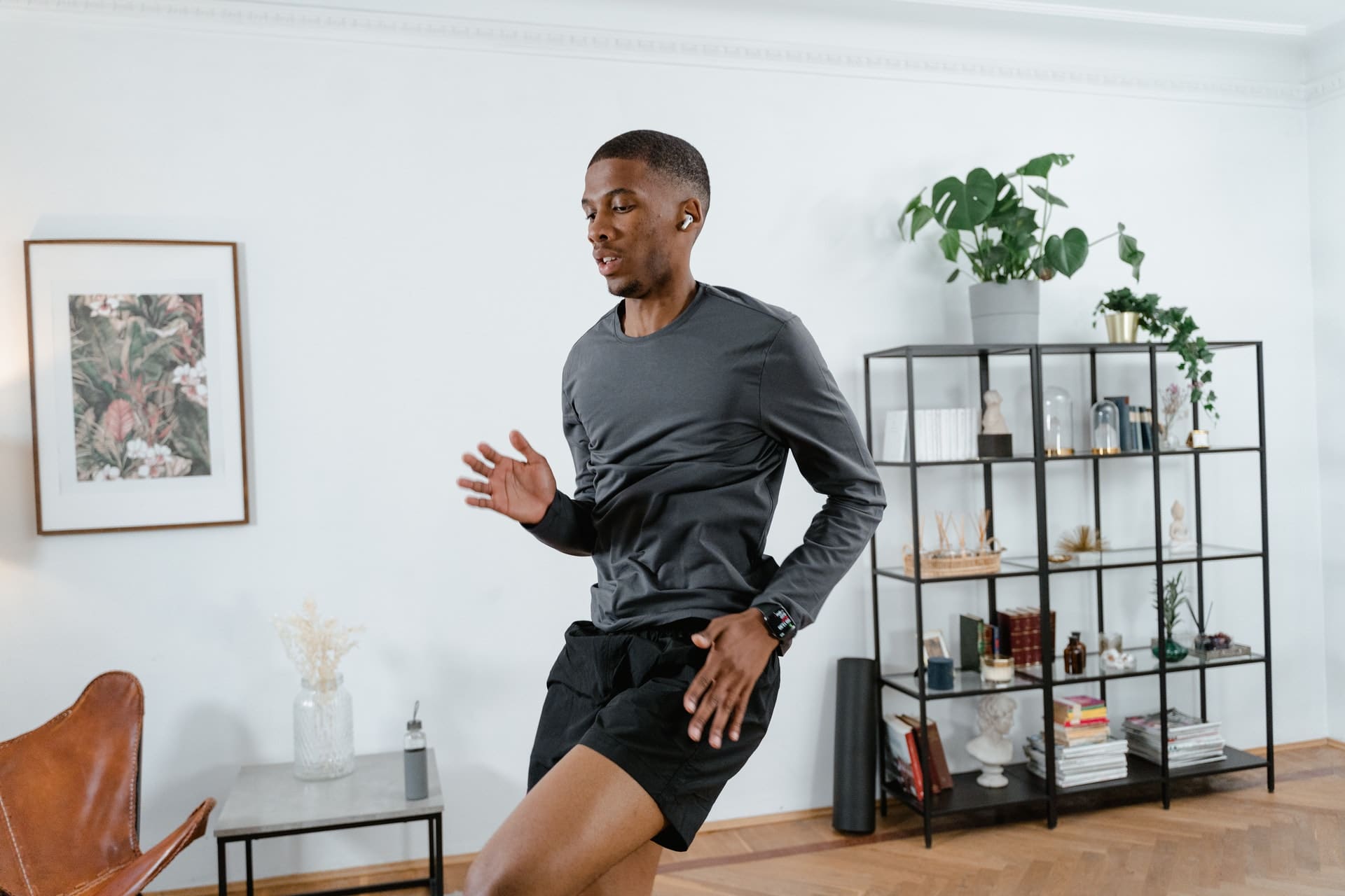 There are a lot of exercises that only require loose clothes and a good pair of running shoes!