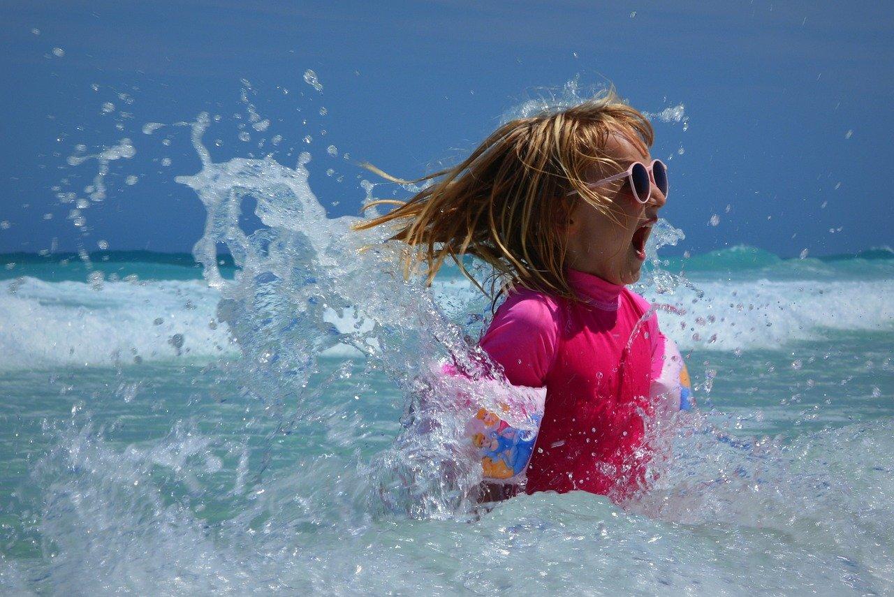 Where can I find swimming classes near me?