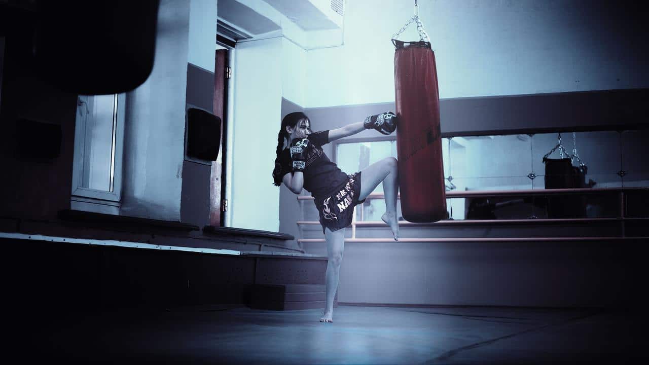How do you train for kickboxing?