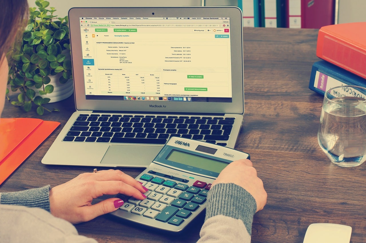 Where can I find accounting students?