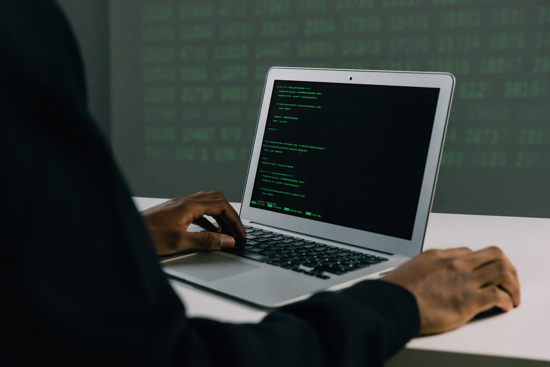 There are many possible avenues to become an IT whiz
