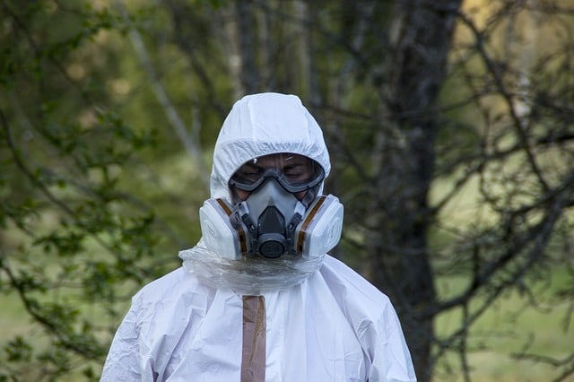 What does a hazardous waste chemist do?