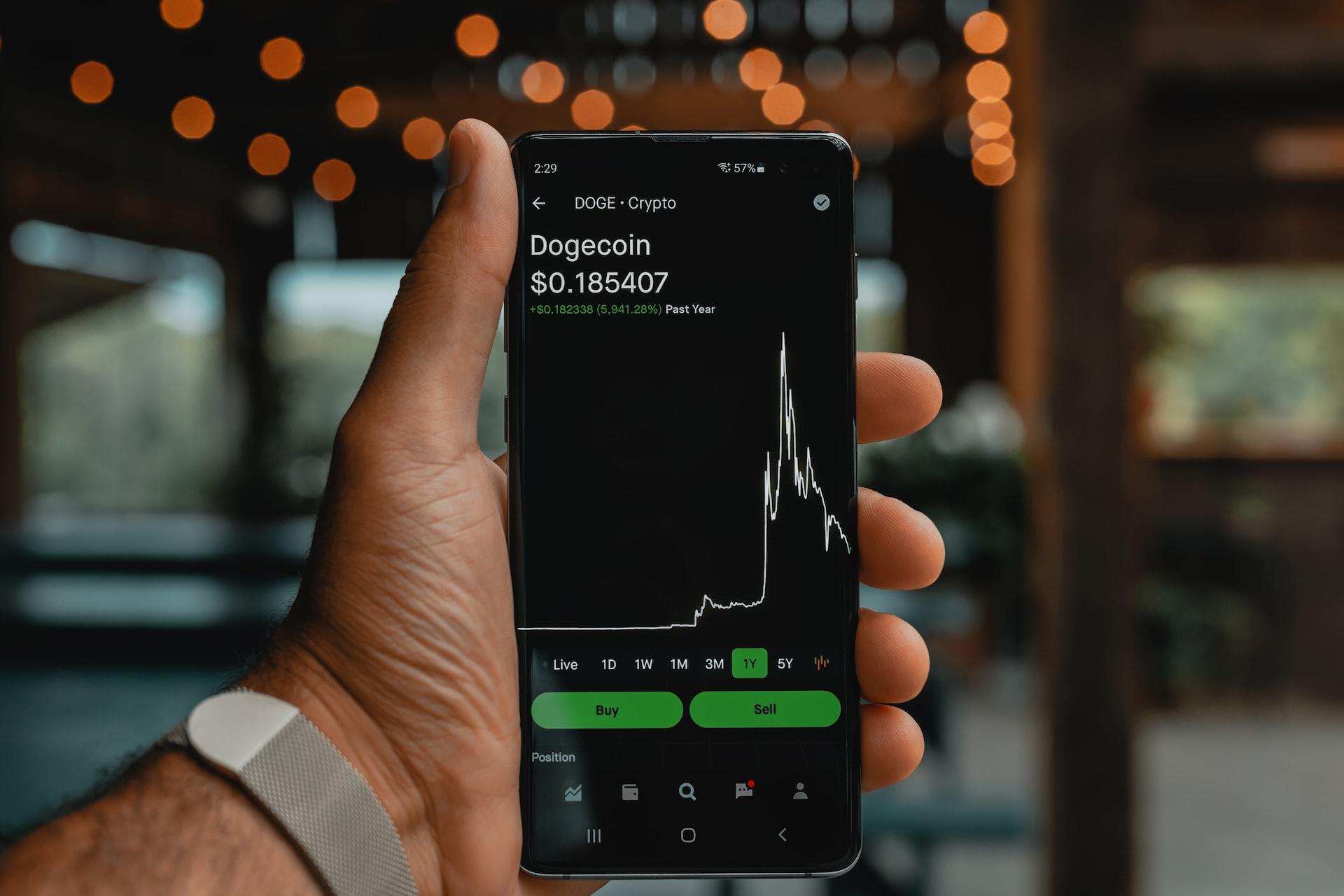 Smartphone with cryptocurrency trading app
