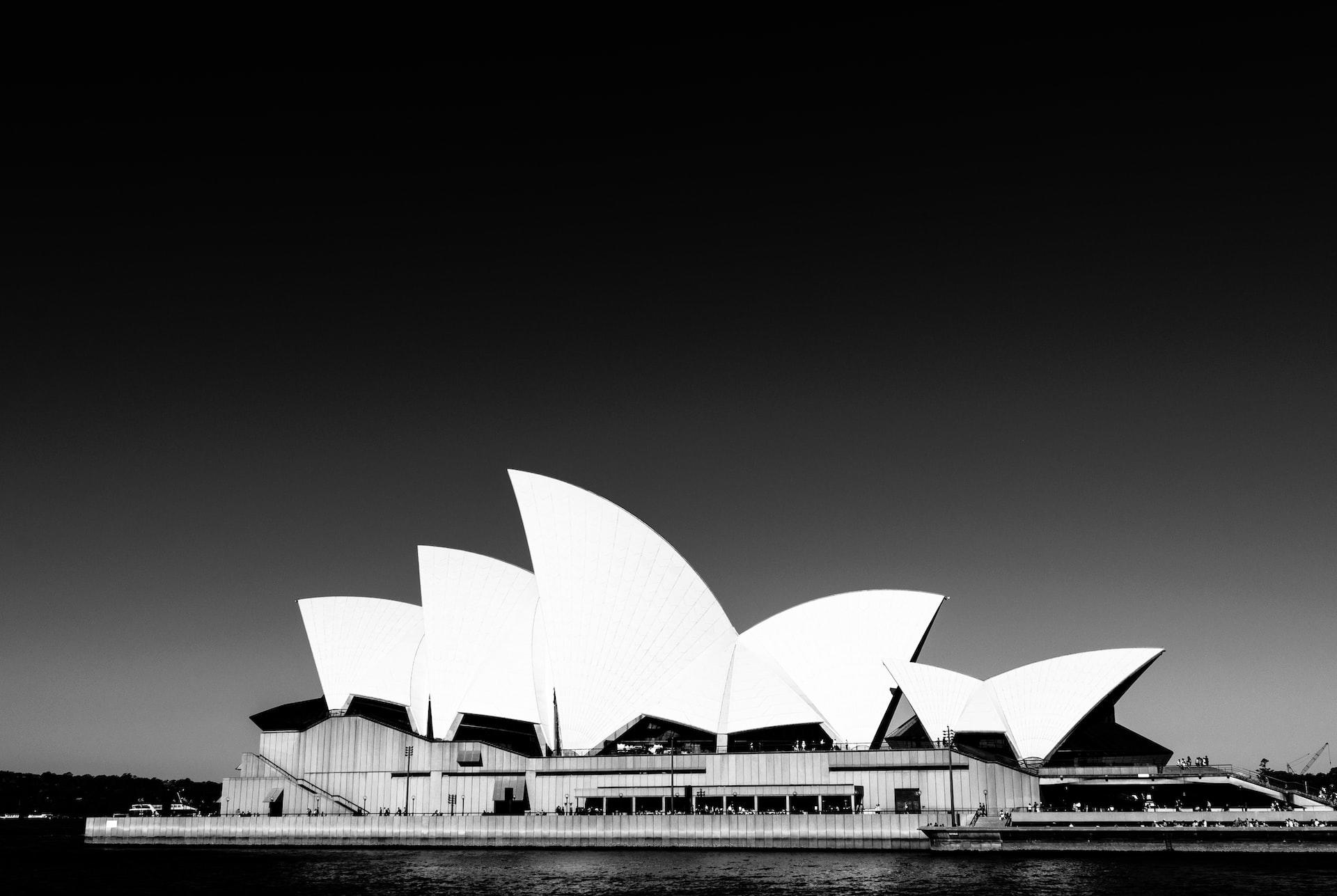 Black and white photo of Sydney Opera House
