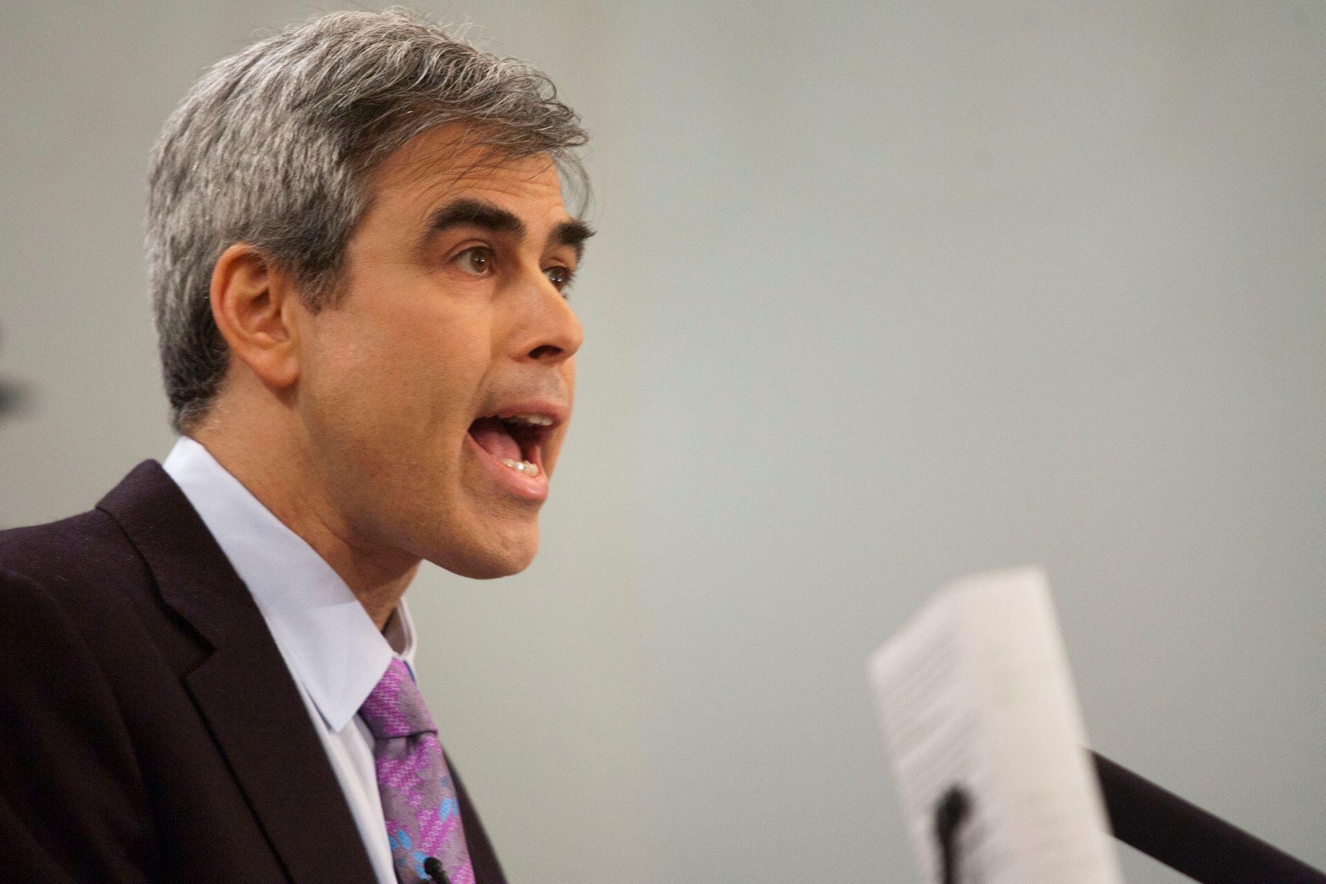 Jonathan Haidt speaking during a lecture.