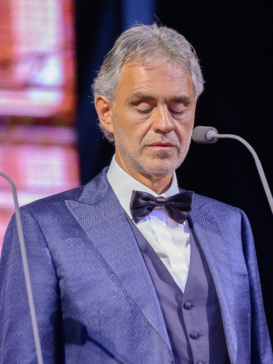 Andrea Bocelli on stage in 2017.