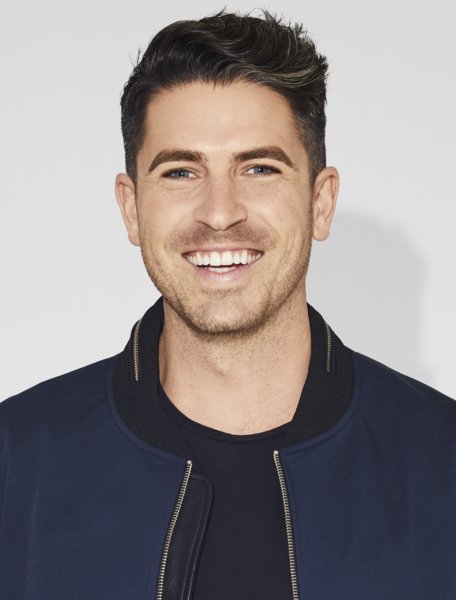 a portrait of Scott Tweedie