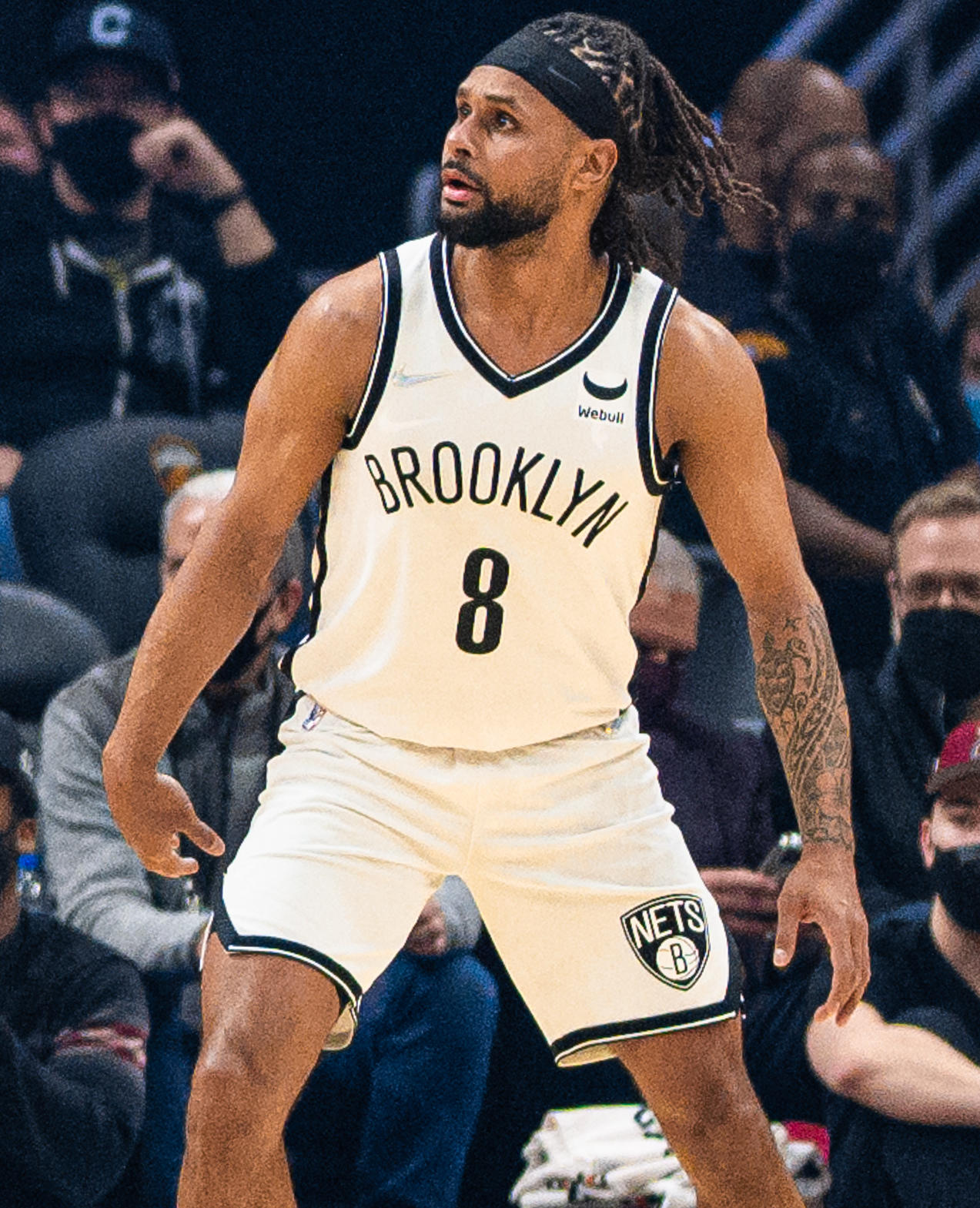Patty Mills playing in a 2022 game.