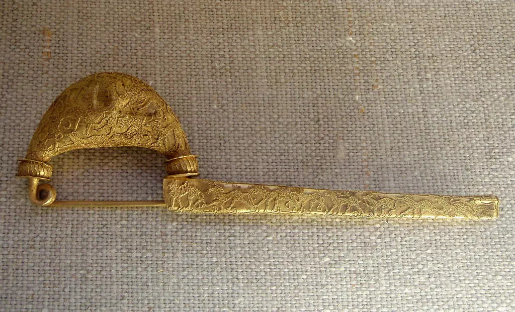 Learn about all the Latin alphabet symbols.