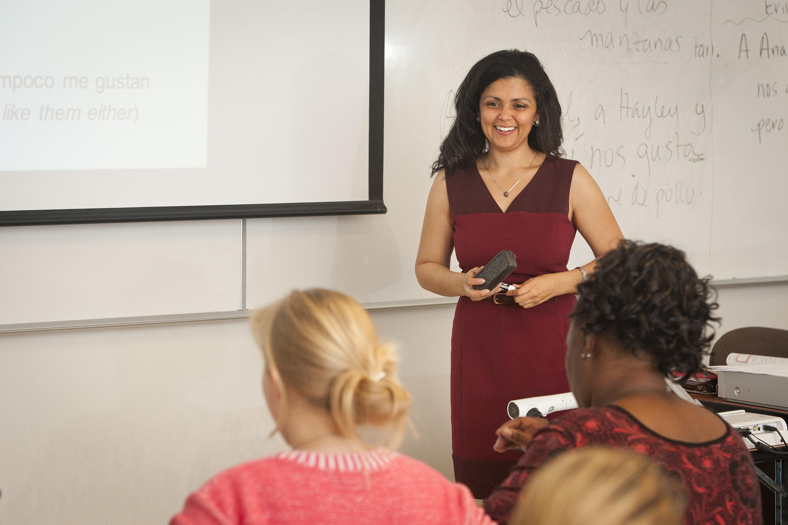 Learn Spanish grammar and enrich your vocabulary