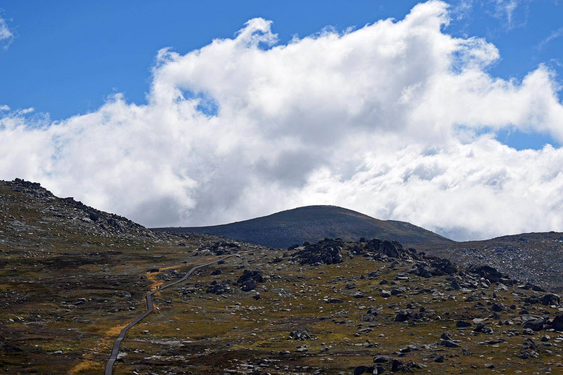 Mount Kosciuszko seen from Kosciuszko lookout.