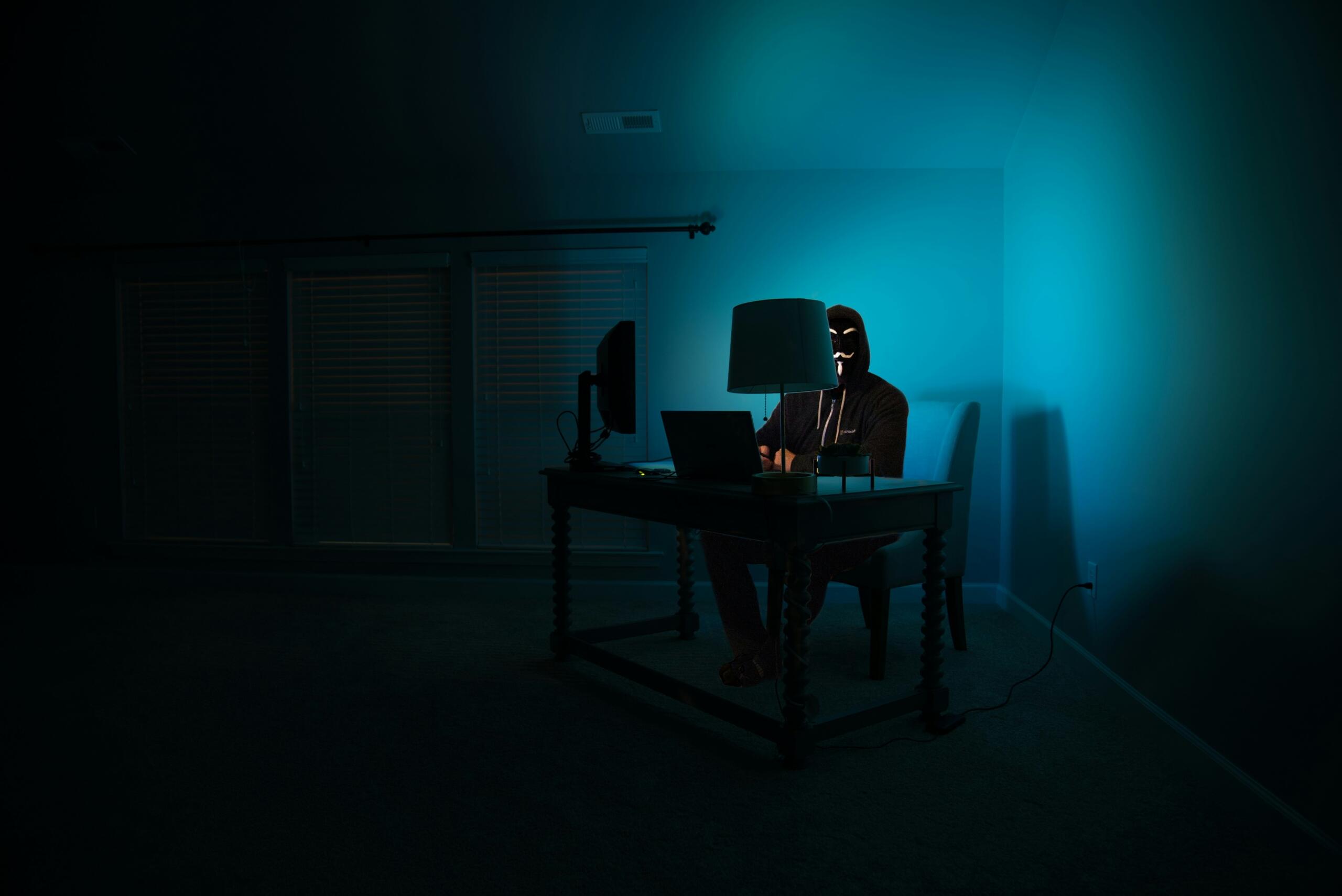 Hacktivizam primjeri Anonymous hakerska grupa