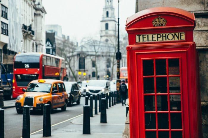 Comme si on y était en écoutant des podcasts anglais