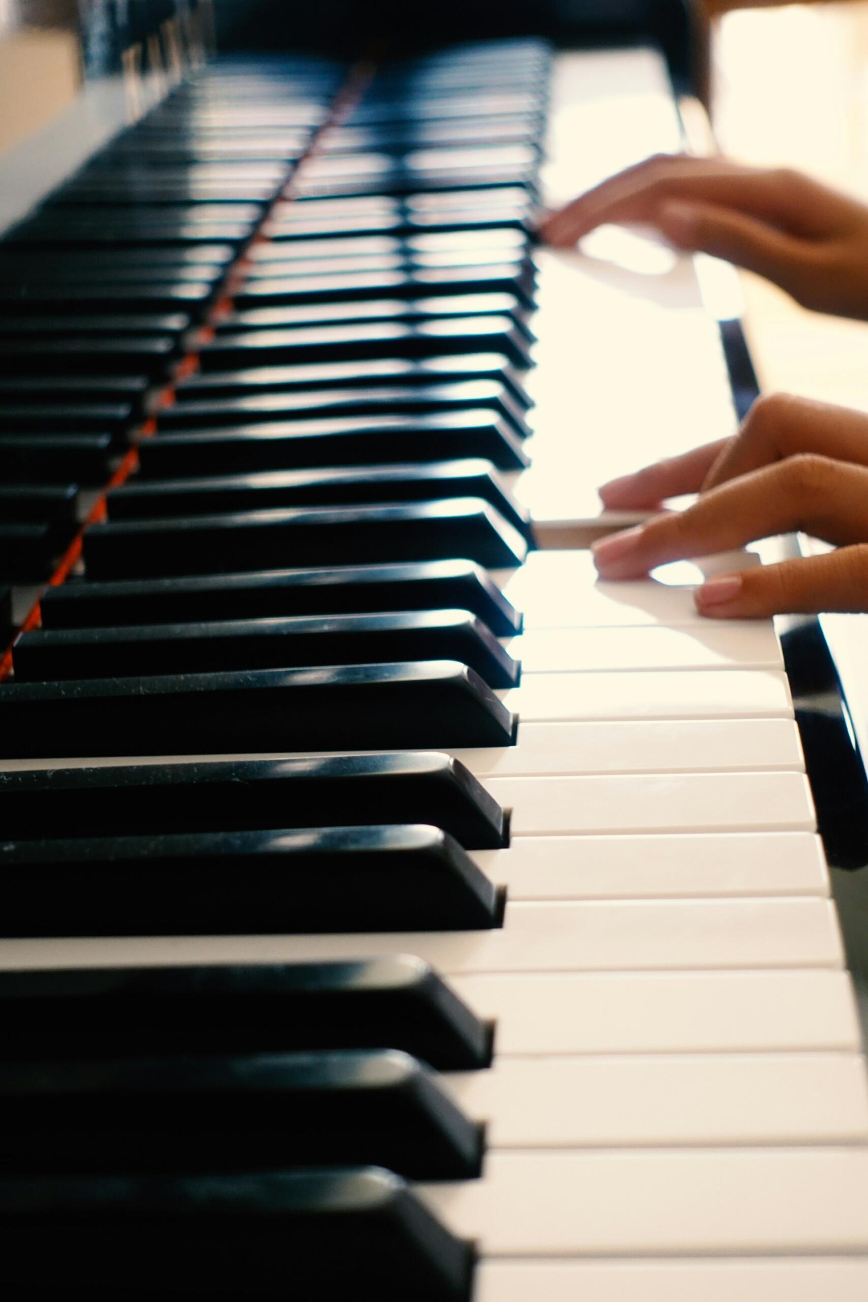 touches noires blanches piano