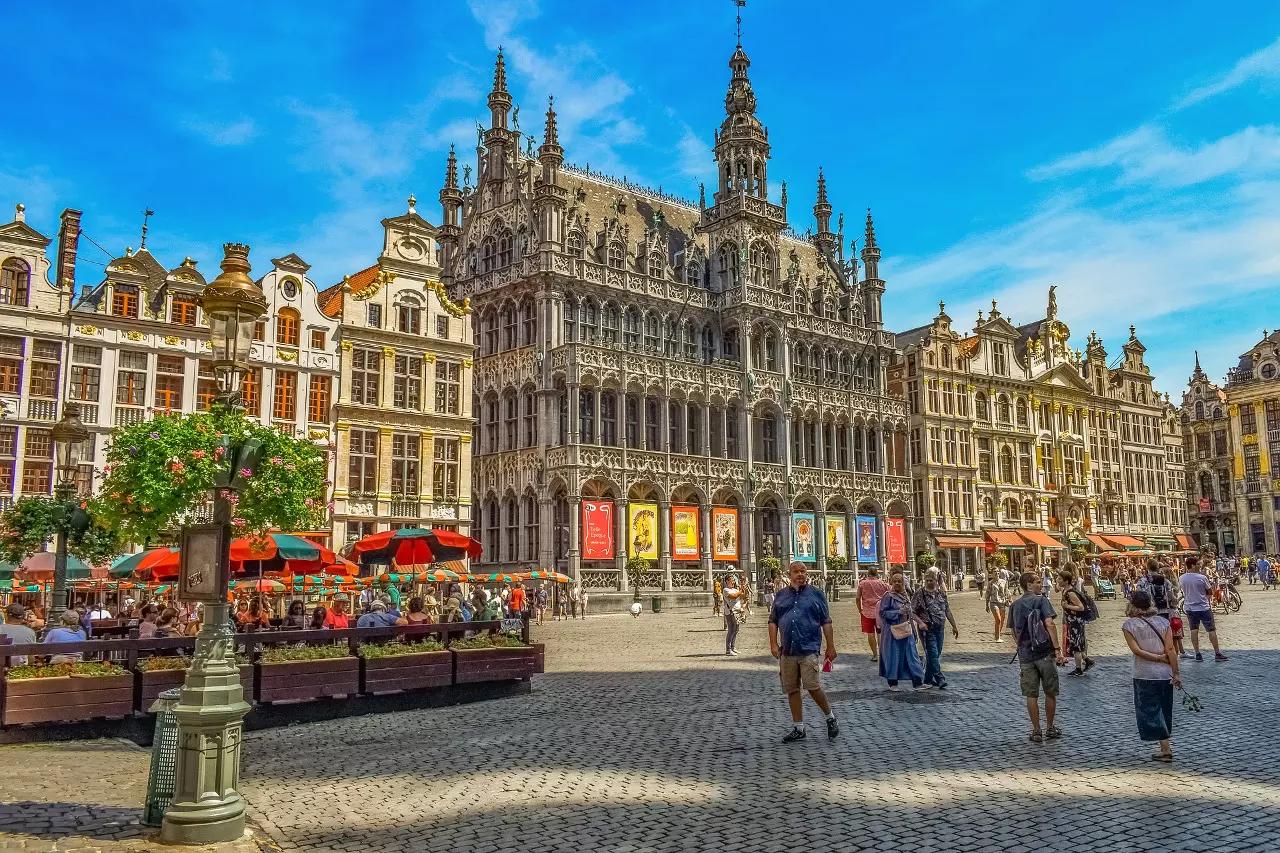 Où est la Grand-Place ?