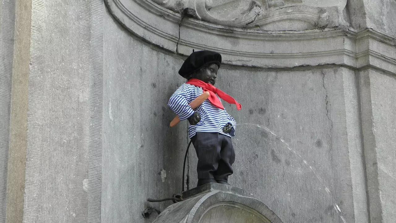 Quelle est la taille du Manneken-Pis ?
