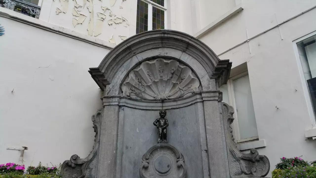 Qual âge a le Manneken-Pis ?